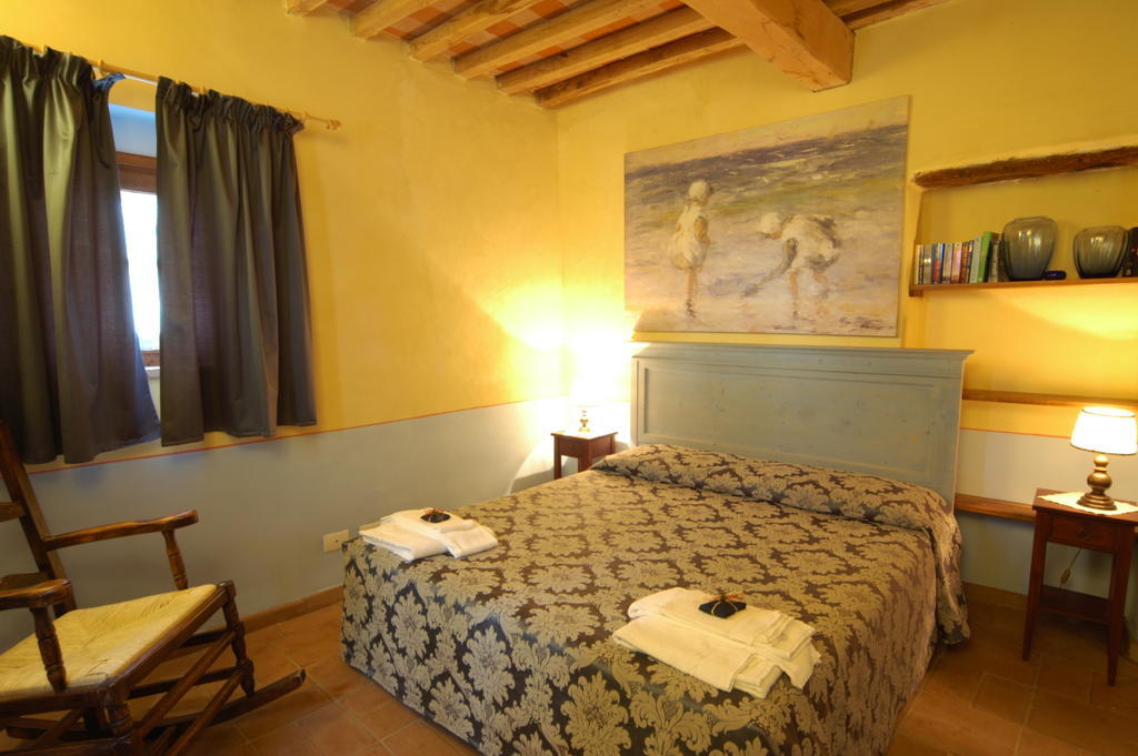 סן ג'ימיניאנו Agriturismo Podere La Marronaia חדר תמונה